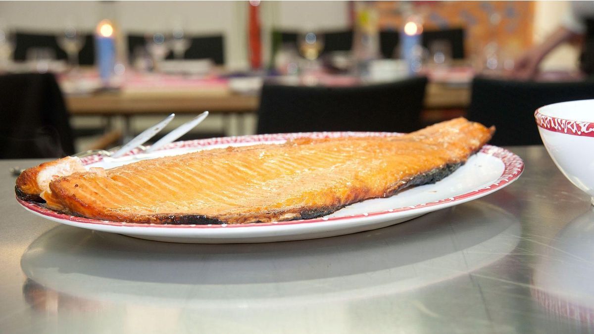 Lachs 1600 x 900