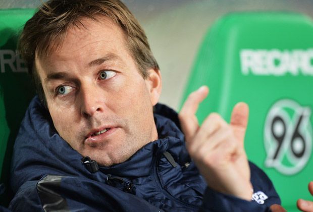 
                <strong>TOP: Mainzer Rückrunden-Start</strong><br>
                Neun sieglose Spiele standen für den 1. FSV Mainz 05 vor der Winterpause zu Buche. Doch Trainer Kasper Hjulmand scheint in der Vorbereitung die richtigen Korrekturen vorgenommen zu haben. Mit vier Punkten startet das Team in die Rückrunde. 
              
