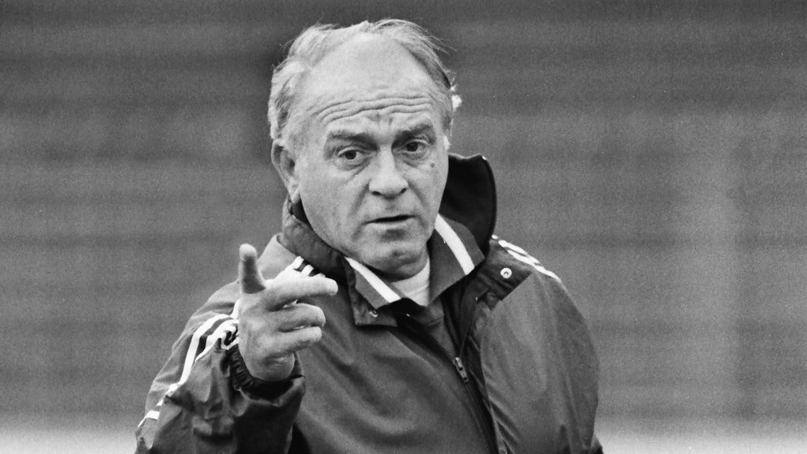 
                <strong>Meistermacher Alfredo di Stefano </strong><br>
                Der große Alfredo di Stefano war der einzige Trainer, der mit beiden Vereinen die argentinische Meisterschaft gewinnen konnte.
              