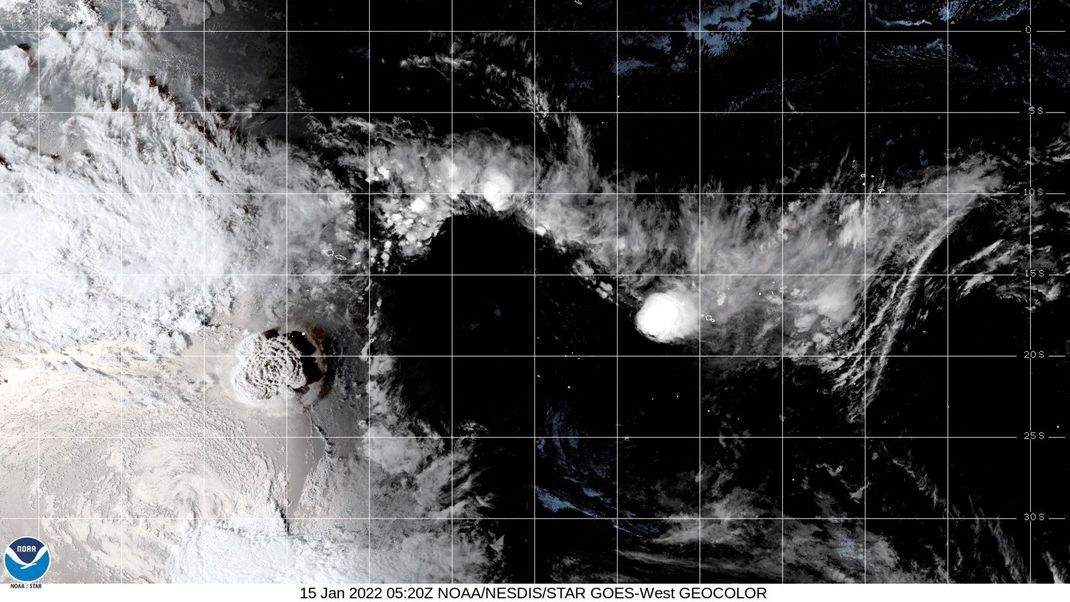 Das Satellitenbild des Cooperative Institute for Research in the Atmosphere (CIRA) und der NOAA am 15. Januar 2022.