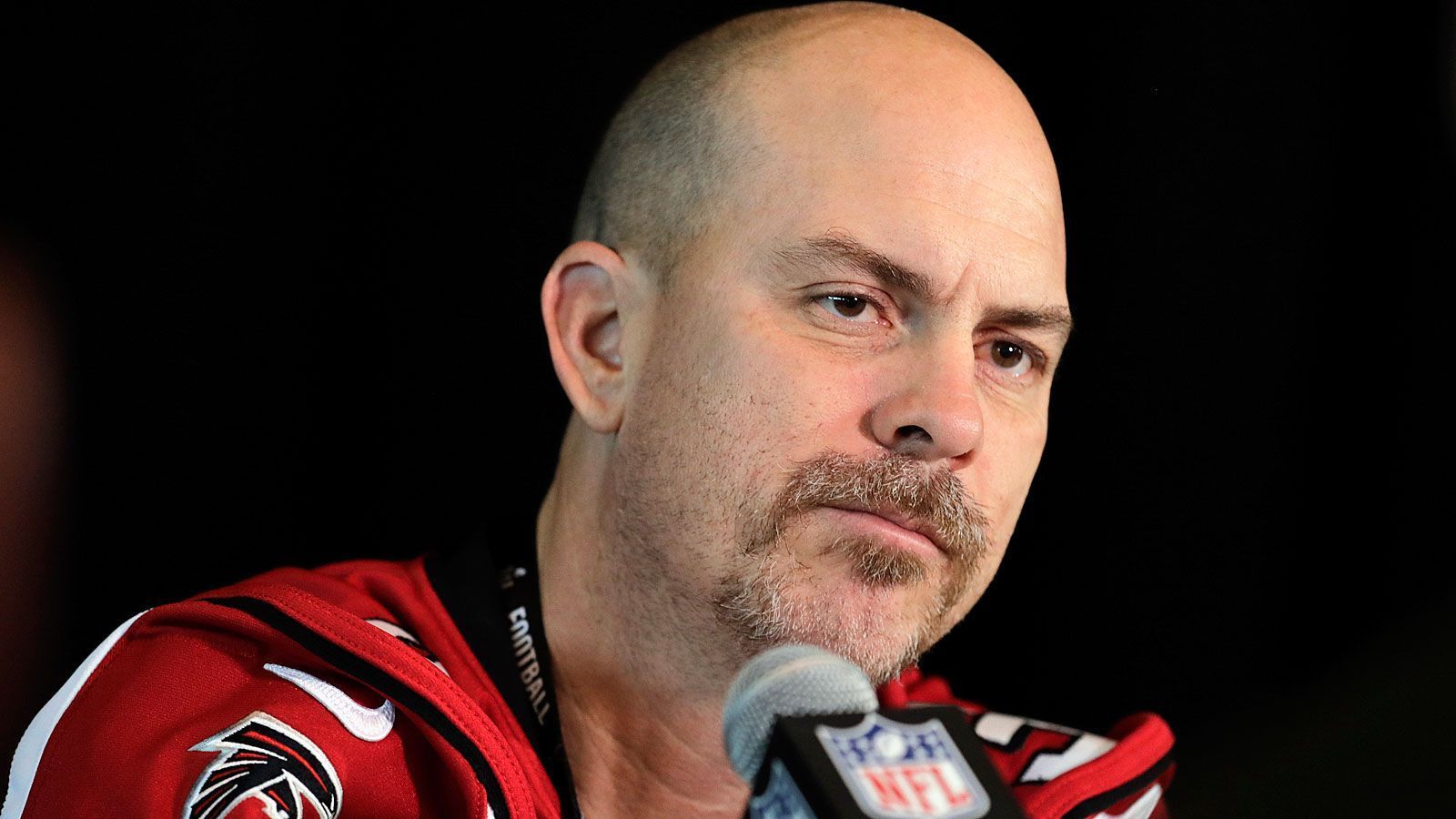 
                <strong>Matt Bryant</strong><br>
                Position: KickerVorheriger Klub: Atlanta FalconsIn der NFL seit: 2002Verdienst 2018: 3.500.000 Dollar
              