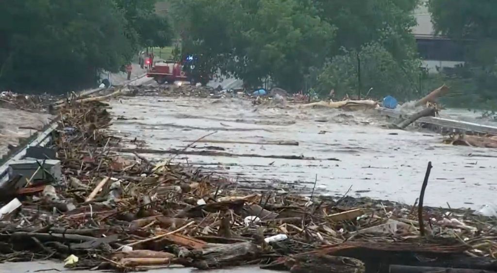 Mindestens 13 Tote bei Hochwasser-Katastrophe in Texas - Kinder vermisst