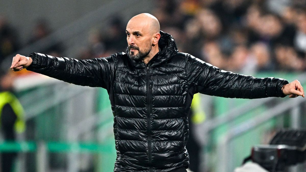 Antonio Di Salvo (Deutschland, Trainer) gestikuliert, GER, Deutschland (GER) vs Spanien (ESP), Fussball, Laenderspiel U21, U 21 25.03.2025. GER, Deutschland (GER) vs Spanien (ESP), Fussball, Laende...