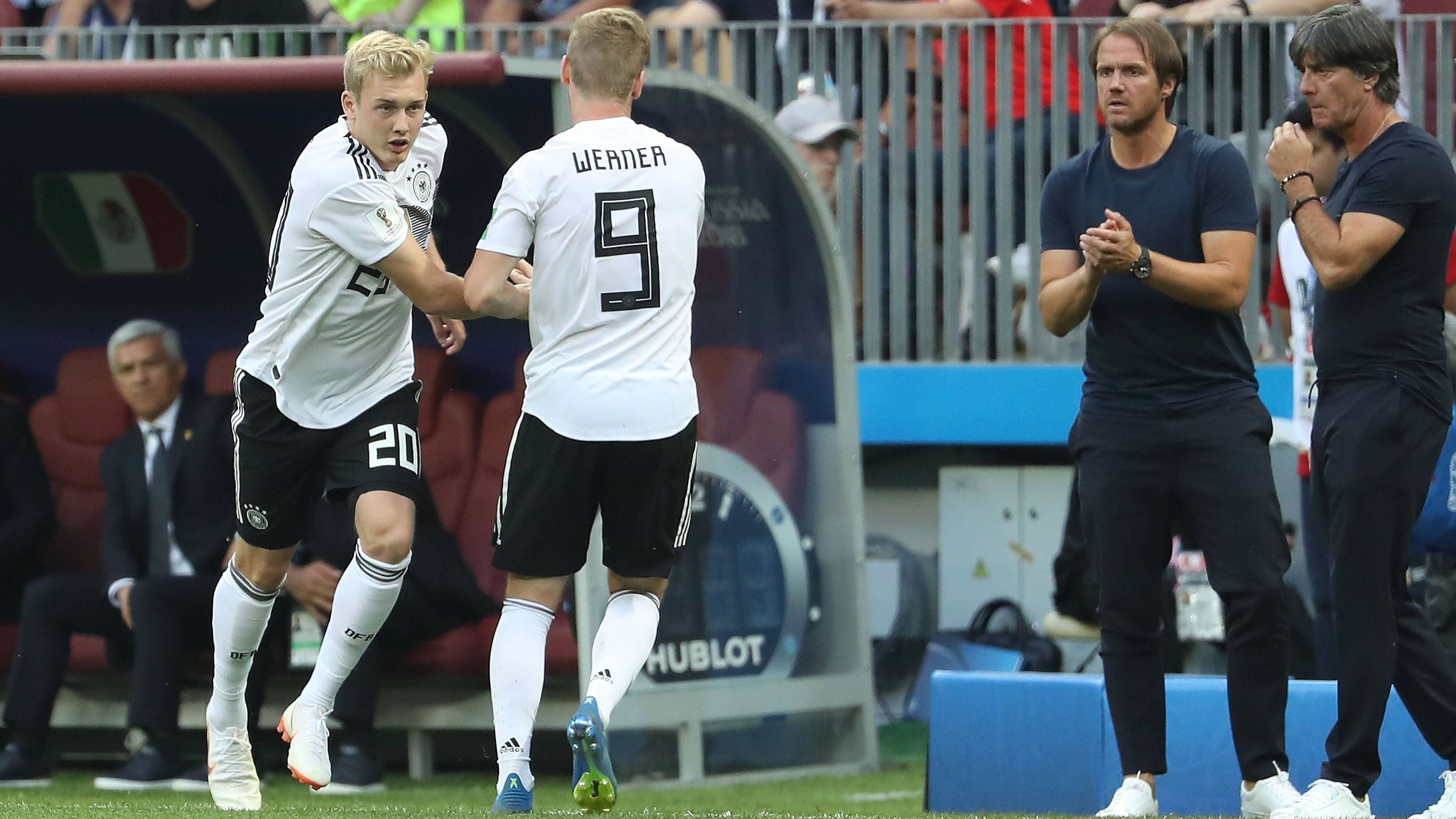 <strong>Julian Brandt (Bayer Leverkusen)</strong><br>In der 86. Minute für Timo Werner eingewechselt, sorgte Brandt mit einem Pfostenschuss für Aufsehen und nach dem Spiel, indem er sich wenige Meter vom Kabinentrakt entfernt mit einem Fan ablichten ließ. Das sorgte für Kritik in den sozialen Netzwerken. Es sollte aber eines der geringeren DFB-Probleme bei dem Turnier bleiben.