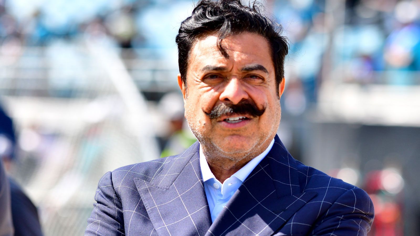 
                <strong>Platz 4: Shahid Khan (Jacksonville Jaguars)</strong><br>
                Vermögen: 7,8 Milliarden US-DollarPosition unter den reichsten US-Amerikanern: 66Klub gekauft: 2012 für 760 Millionen US-Dollarbesitzt auch Premier-League-Klub FC Fulham
              