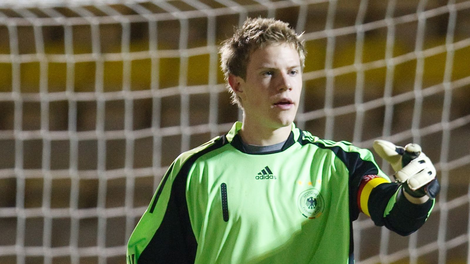 
                <strong>Marc-Andre ter Stegen</strong><br>
                U17-Debüt: 21.11.2008U17-Spiele/-Tore: 19/0 A-Nationalmannschaft-Debüt: 26.05.2012A-Nationalmannschaft-Spiele/-Tore: 22/0
              