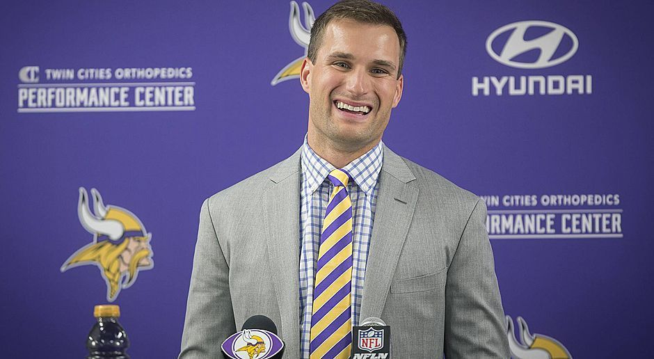 
                <strong>Kirk Cousins (Football)</strong><br>
                Kirk Cousins wird laut "Spotrac" in diesem Jahr zwar nur 22 Millionen Dollar verdienen, kommt in seinem Rekordvertrag bei den Minnesota Vikings in den nächsten drei Jahren aber durchschnittlich auf 28 Millionen Dollar jährlich (22.8 Mio Euro).
              