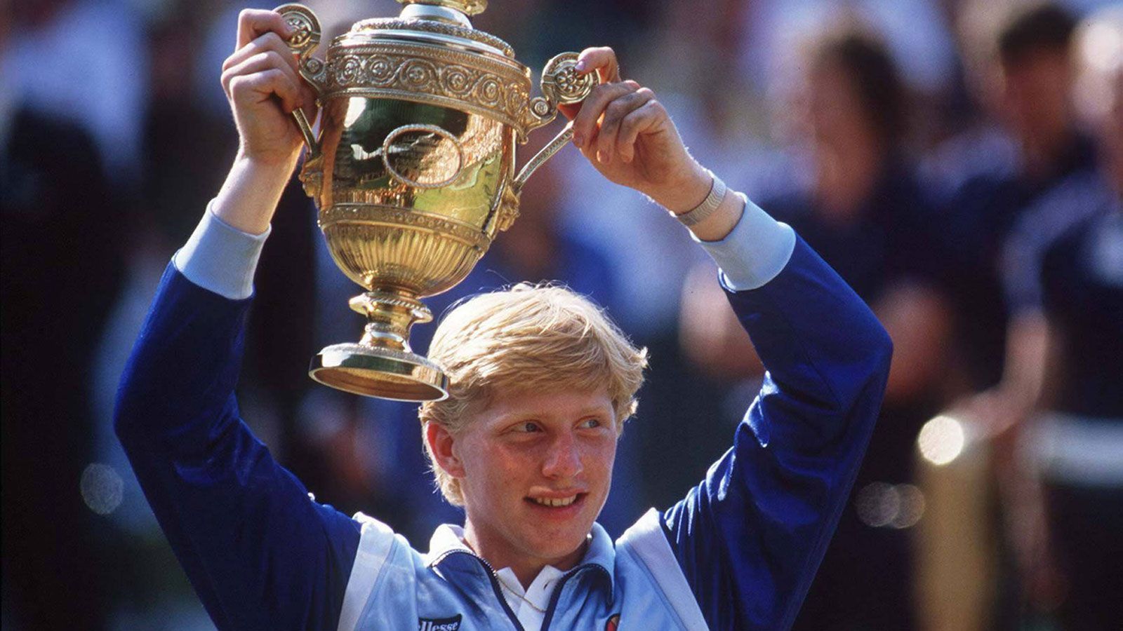 
                <strong>Platz 12: Boris Becker (Deutschland)</strong><br>
                Platz 12: 25.080.956 Dollar Grand-Slam-Titel: 6
              