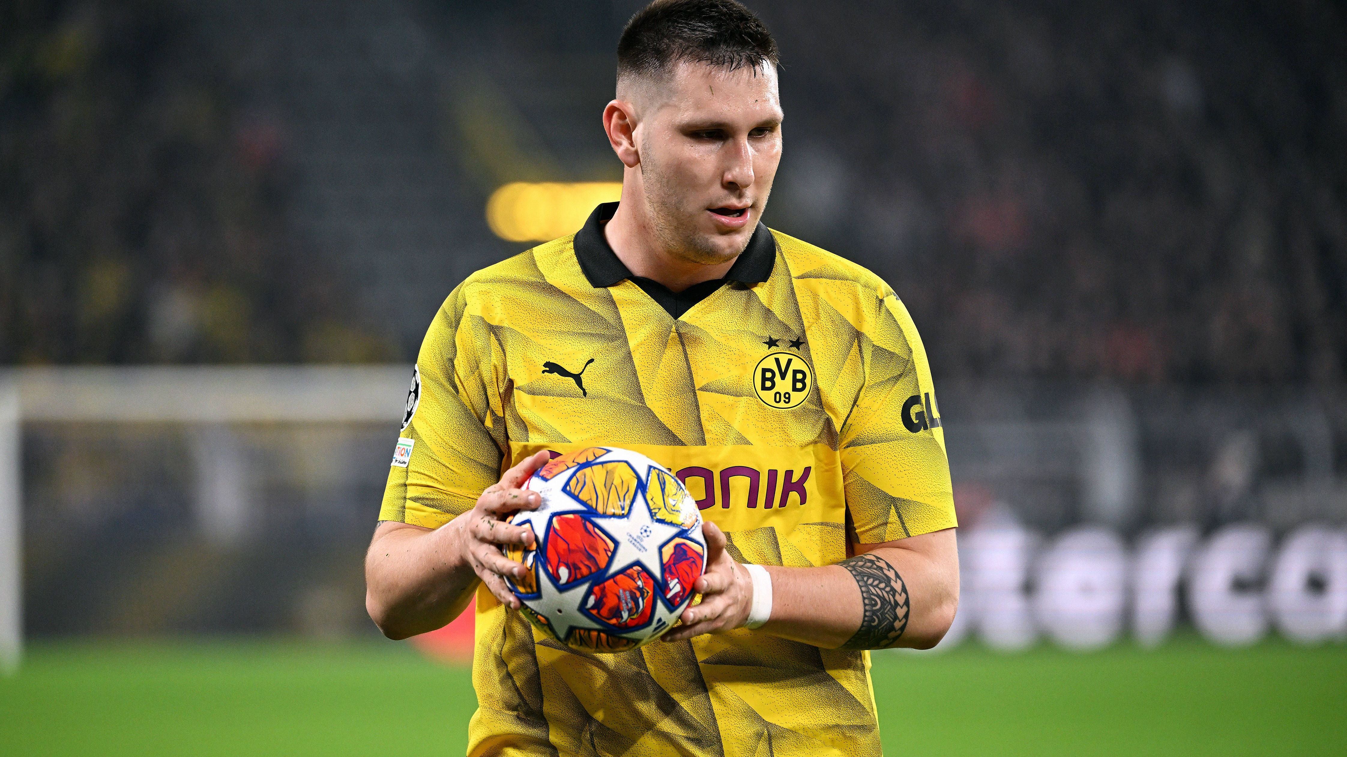 <strong>Platz 9 (geteilt): Niklas Süle</strong><br>Verein: Borussia Dortmund<br>Marktwertentwicklung: -8 Millionen Euro (-26,7%)<br>Aktueller Marktwert: 22 Millionen Euro