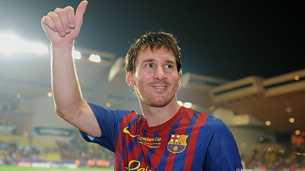 
                <strong>Lionel Messi</strong><br>
                2011 war Lionel Messi der erste Gewinner des UEFA Best Player in Europe Award. Zuvor war der Ballon d'Or gleichbedeutend mit Europas Fußballer des Jahres. Diesen gewann Messi 2010 und 2009, Ronaldo 2008.
              