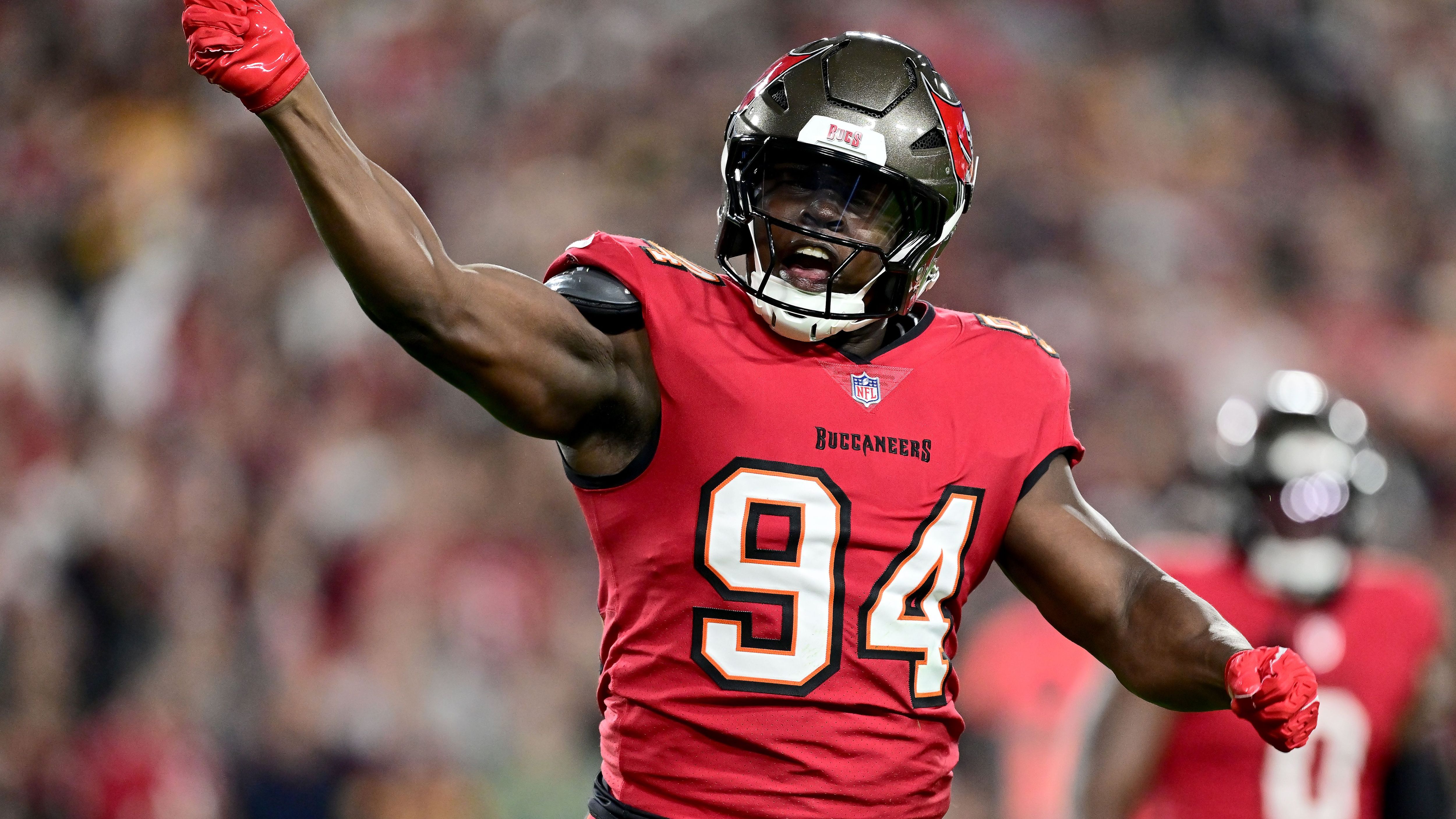<strong>Tampa Bay Buccaneers: Calijah Kancey (Defensive End)</strong><br>Caijah Kancey führte bereits 2024 die Buccaneers mit 7,5 Sacks an – und das, obwohl er fünf Spiele verletzt verpasste. Gelingt es ihm, fit zu bleiben, könnte der explosive D-Liner 2025 den nächsten Schritt machen und sich in die Elite der Defensive Tackles der NFL spielen.