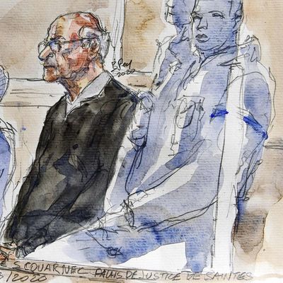 299-facher Missbrauch: 20 Jahre Haft für Arzt in Frankreich