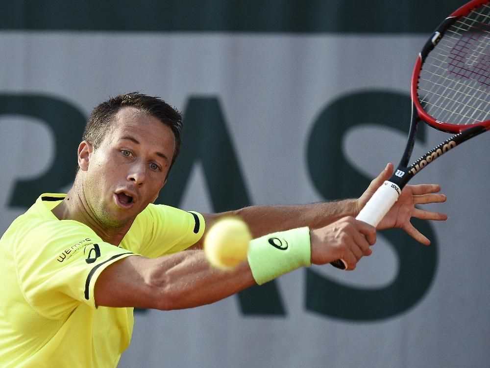 Kohlschreiber Scheidet In Paris Aus