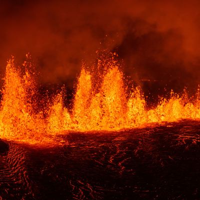 Island erlebt erneut einen spektakulären Vulkanausbruch