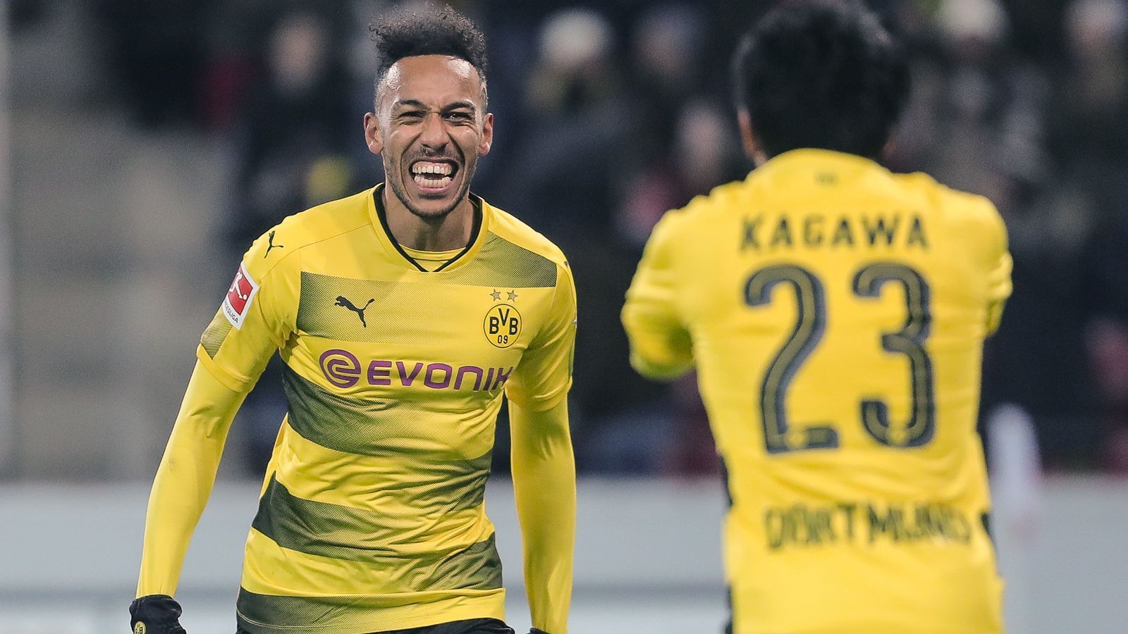 
                <strong>Platz 3 - Pierre-Emerick Aubameyang</strong><br>
                Profit: 52,8 Millionen EuroAblösesumme Verkauf: 66,3 Millionen Euro (verkauft an den FC Arsenal)Ablösesumme Einkauf: 13,5 Millionen Euro (verpflichtet von AS St. Etienne)
              