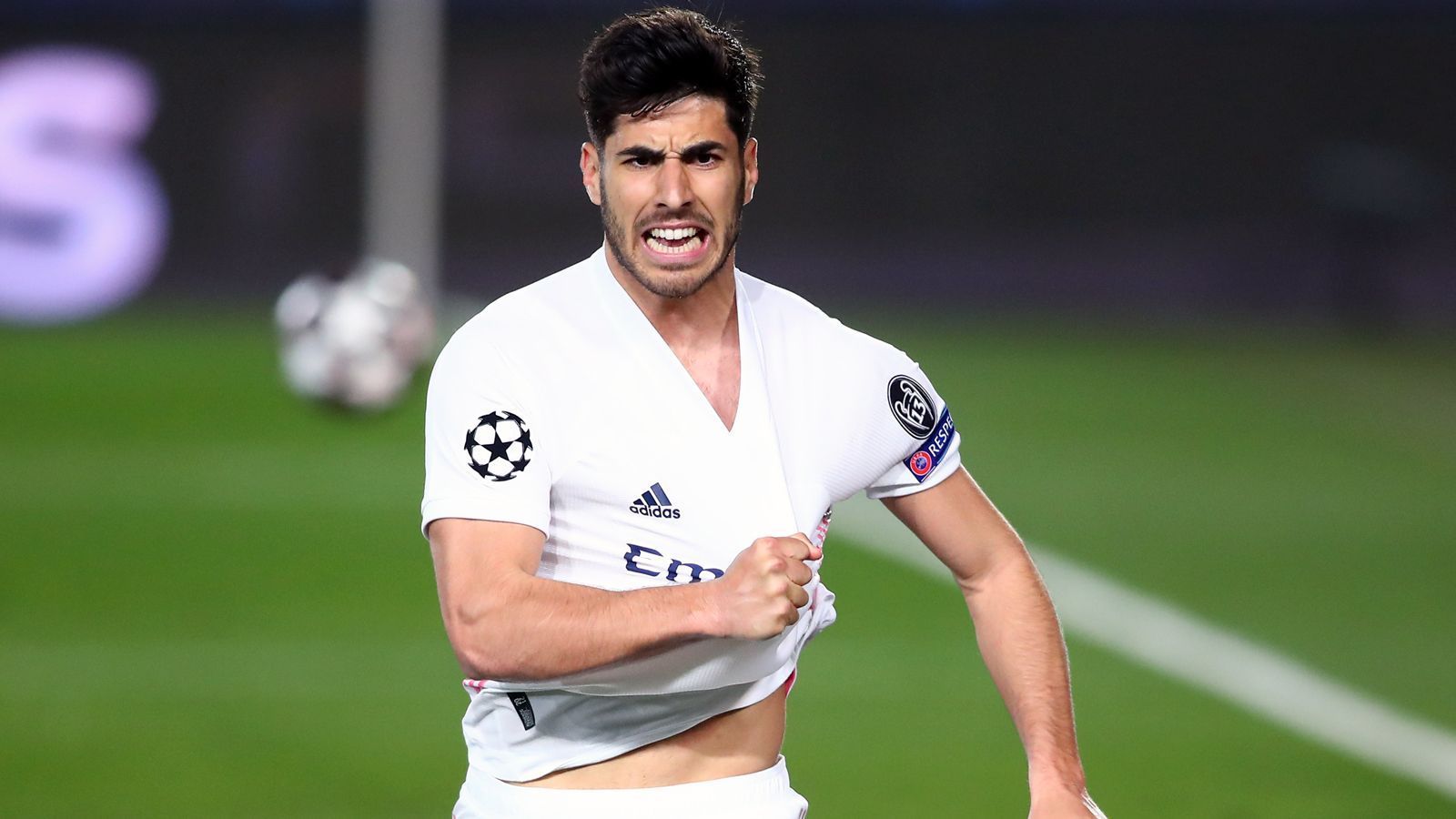 
                <strong>Marco Asensio</strong><br>
                Vertrag bis: 30. Juni 2023 - Im Verein seit: 1. Juli 2015 - Position: Rechtsaußen
              