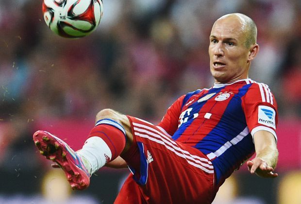 
                <strong>Arjen Robben</strong><br>
                Heute ist der Flügelflitzer nicht mehr aus dem Bayern-Team wegzudenken. Deutscher Meister, DFB-Pokal-Sieger, Champions-League-Sieger - an allen Titeln hatte Robben großen Anteil. 152 direkte Torbeteiligungen in 168 Spielen sprechen eine deutliche Sprache.
              