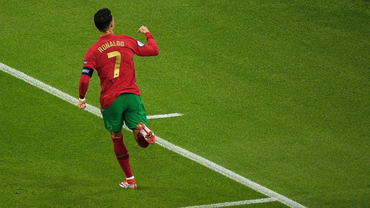 109 Tore: Cristiano Ronaldo holt Ali Daei ein