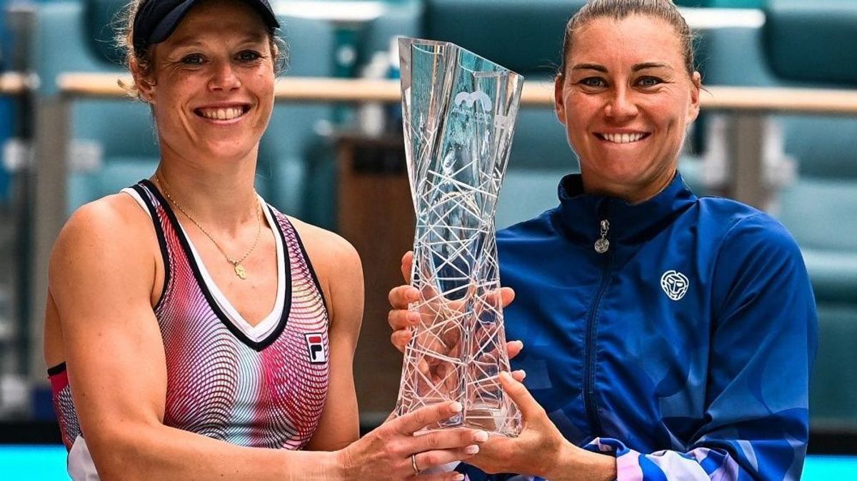 Siegemund (l.) gewinnt Doppel von Miami