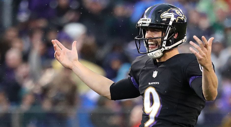 
                <strong>Justin Tucker</strong><br>
                Justin Tucker von den Baltimore Ravens stellt einen Rekord ein: Gegen die Philadelphia Eagles gelingt dem Kicker das zehnte Field Goal aus mehr als 50 Yards in dieser Saison. Damit stellte er die Bestleistung von Blair Walsh ein. Für Walsh läuft es diese Saison nicht so gut, nach einigen Fehlschüssen folgt die Entlassung bei den Minnesota Vikings.
              