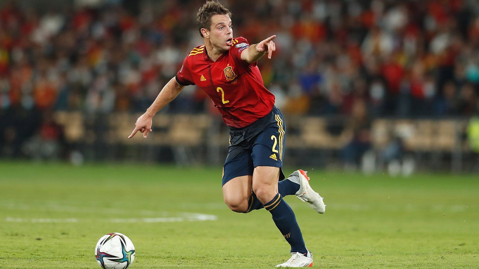 
                <strong>Platz 29: Cesar Azpilicueta</strong><br>
                32 Jahre | Abwehr | FC Chelsea
              