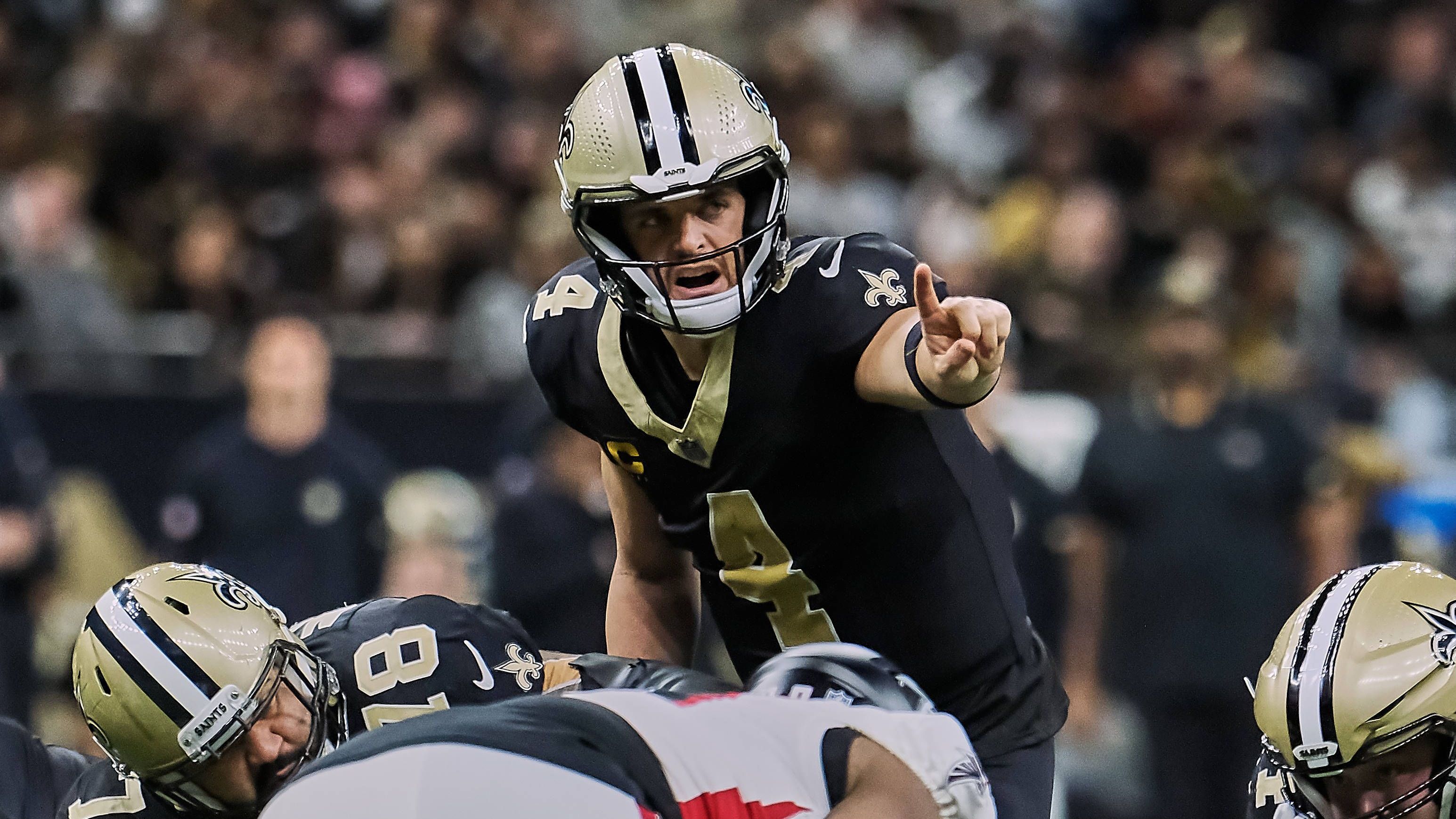 <strong>Platz 21: New Orleans Saints<br></strong>Eine Offensive rund um Quarterback Derek Carr wird im Normalfall immer irgendwo im gesicherten Mittelfeld landen. Ob das nun wünschenswert ist oder nicht, bleibt Interpretationssache. Der Routinier kann zumindest auf einige Stars bauen. Auch die Offensive Line wurde verbessert. Es bleibt abzuwarten, ob Klint Kubiak als Koordinator funktioniert.&nbsp;