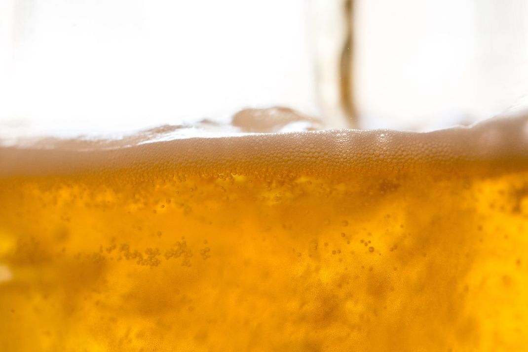 "Ich freue mich auf frischen Salat und Obst, frisches Essen und eine knusprige Pizza,", sagte Maurer der Presseagentur dpa. "Vielleicht auch auf ein Getränk mit Kohlensäure." Ob er damit womöglich ein Glas Bier meinte?