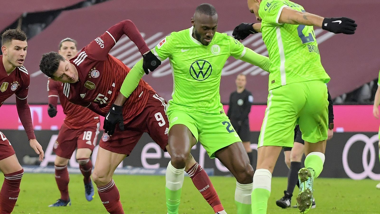 
                <strong>Joshua Guilavogui</strong><br>
                Kommt in der 72. Minute für Waldschmidt. Schmeißt sich aufopferungsvoll in jeden Zweikampf und hilft, wo er kann. Zu dieser Phase der Partie betreibt er aber nur noch Schadensbegrenzung. ran-Note: 3
              