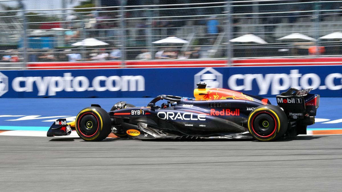 Formel 1 GP Miami USA. 05.05.2024 Max Verstappen 1, Oracle Red Bull Racing; Formel 1 GP Miami USA. 05.05.2024 *** Formula 1 GP Miami USA 05 05 2024 Max Verstappen 1, Oracle Red Bull Racing Formula ...
