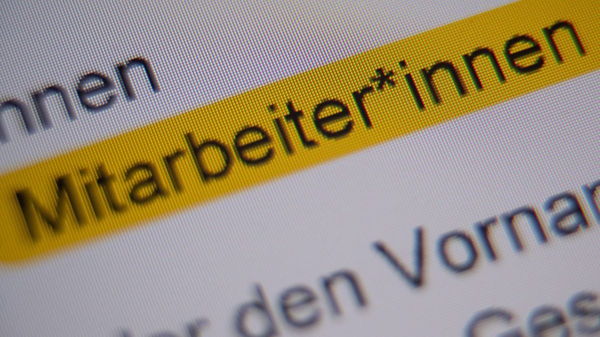 Farbig markierte Anrede "Mitarbeiter*innen" in der Handreichung "Hinweise zur Umsetzung der geschlechtersensiblen Sprache für die Verwaltung der Landeshauptstadt Stuttgart"