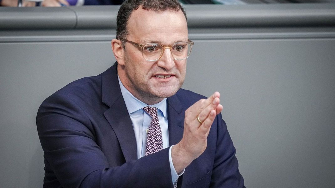 CDU-Politiker Jens Spahn fordert eine Beschränkung der Flüchtlingszahlen.