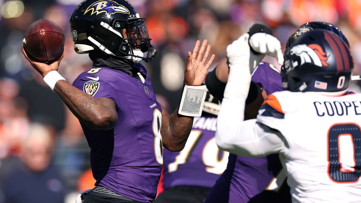 Denver Broncos v Baltimore Ravens