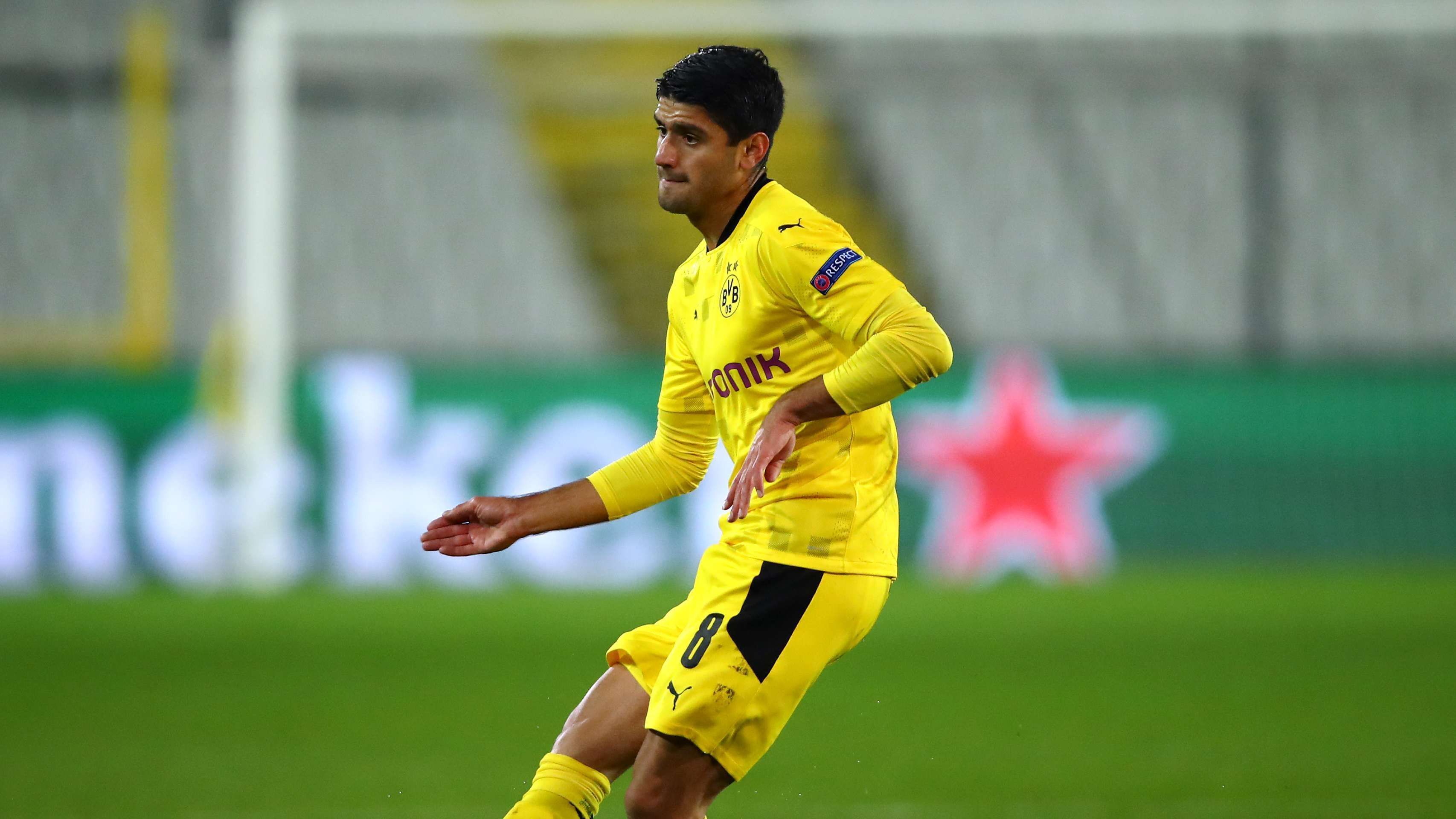 
                <strong>Mahmoud Dahoud</strong><br>
                Marktwert: Zehn Millionen Euro - Vertrag bis: 30.06.2022 - Position: Zentrales Mittelfeld
              