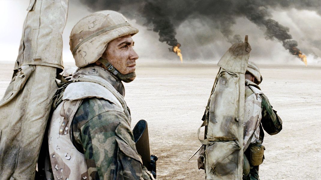 Im Film "Jarhead - Willkommen im Dreck" (2005) spielt Jake Gyllenhaal einen Scharfschützen in den Wüsten des Mittleren Ostens.