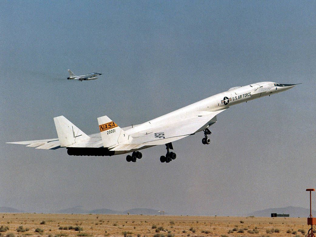 Schon in den 60er-Jahren baute die NASA mit der XB-70 Valkyrie einen Prototypen für einen Überschall-Passagierjet. Er ging nie in Serie.