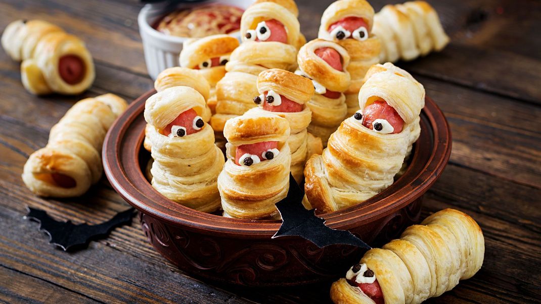 Dieser Halloween-Snack ist das perfekte Finger-Food für deine untoten Gäste.