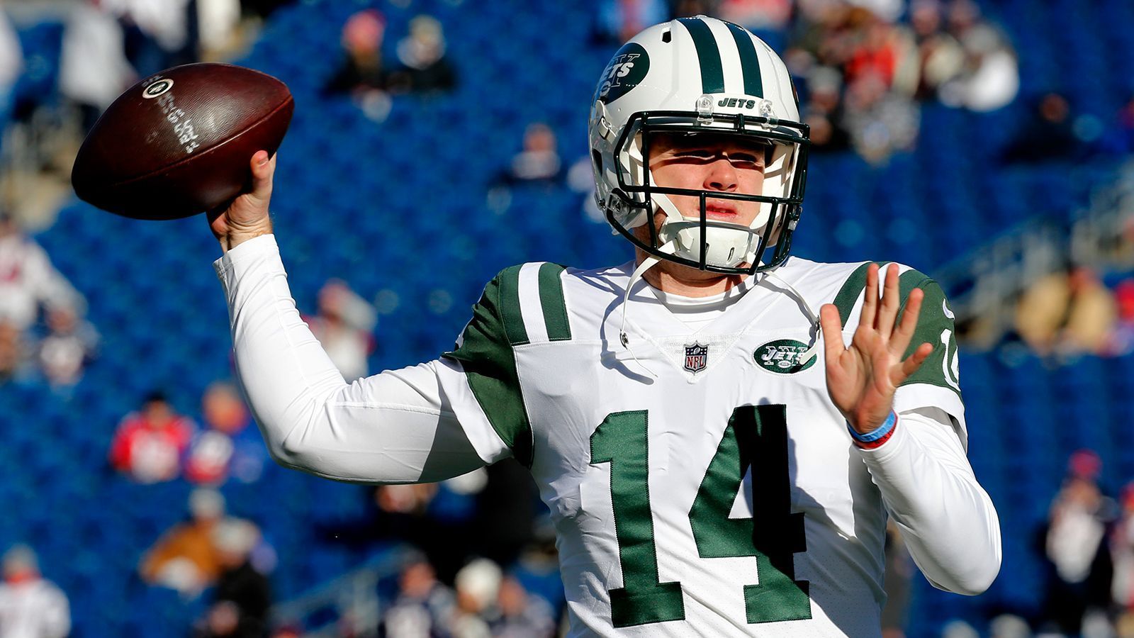 
                <strong>Sam Darnold (New York Jets)</strong><br>
                Gesamtwertung: 74Spielverständnis: 78Wurfkraft: 88Genauigkeit kurze Pässe: 87Genauigkeit mittlere Pässe: 79Genauigkeit lange Pässe: 81
              