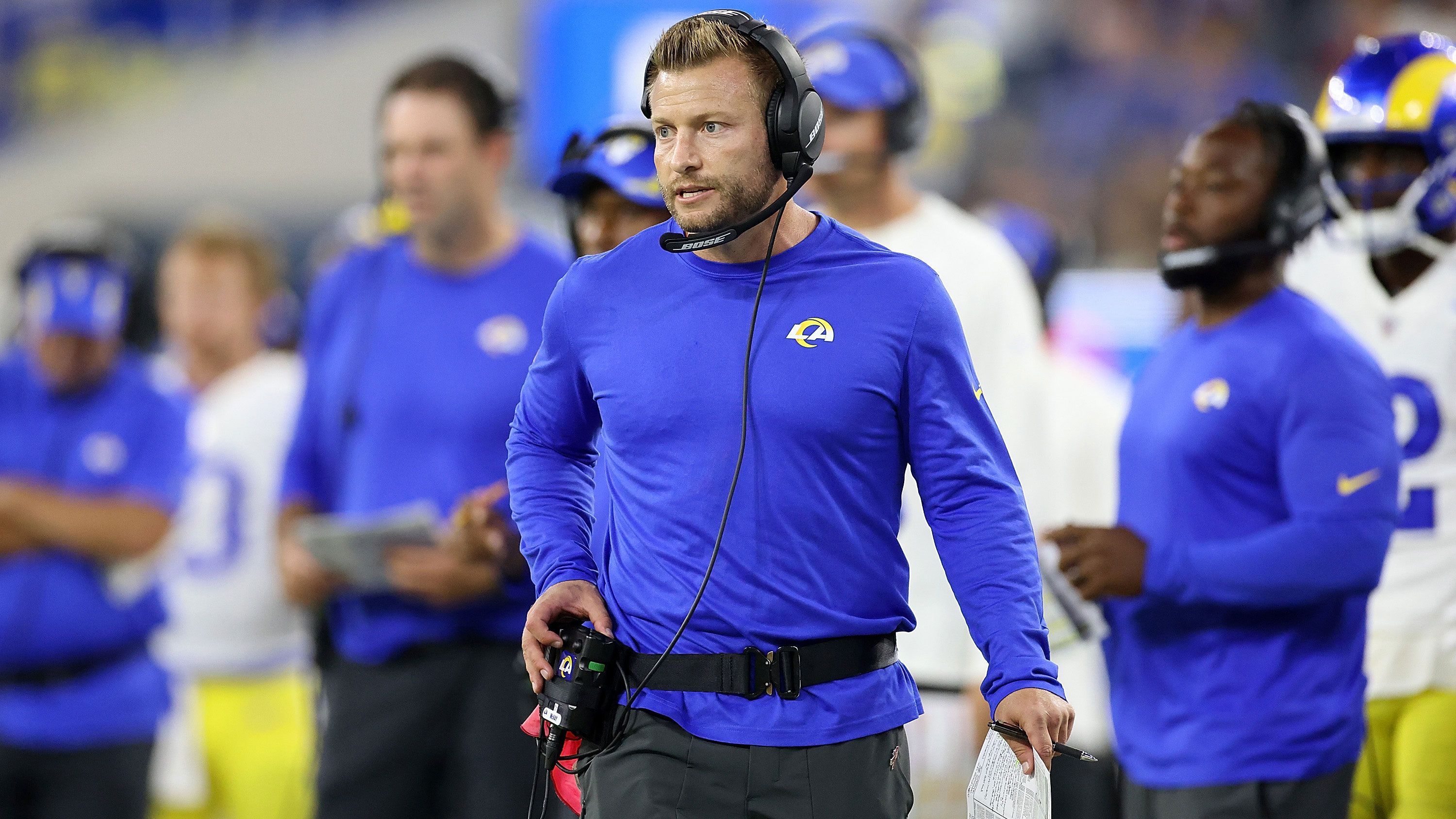 
                <strong>Geteilter 7. Platz: Sean McVay</strong><br>
                &#x2022; Team: Los Angeles Rams -<br>&#x2022; Quote: +3.000 (bei einem Einsatz von 100 US-Dollar erhält man 3.100 US-Dollar)<br>
              