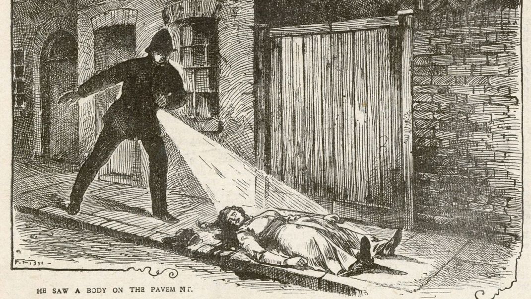 Zeitgenössische Zeichnung: Der Polizist John Neil findet die Leiche der ermordeten Mary Ann Nichols am 31. August 1888 in der Buck's Row.