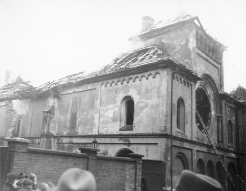 In München wurde unter anderem die Ohel-Jakob-Synagoge in Brand gesetzt und zerstört.
