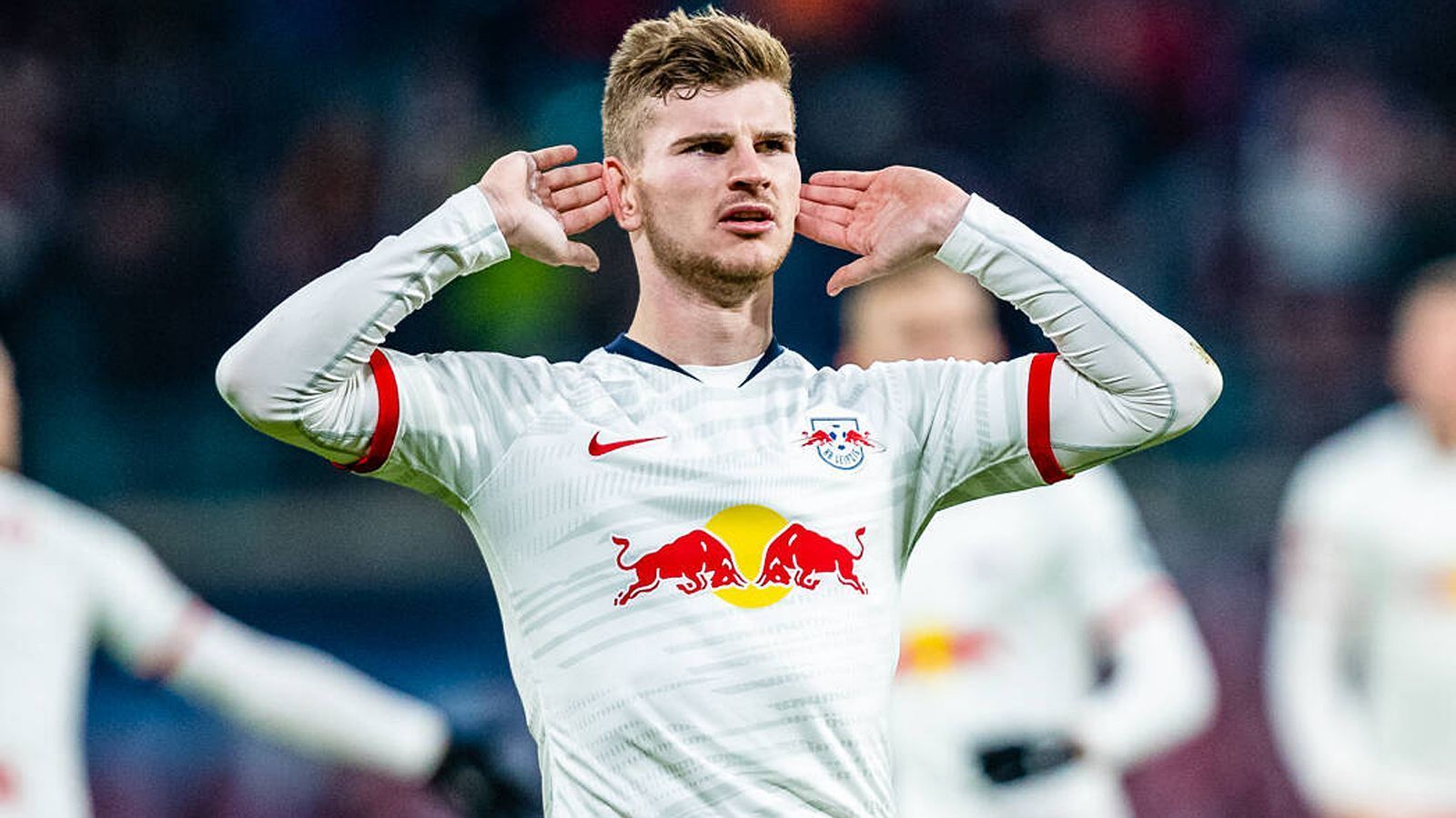 
                <strong>Tore in dieser Saison: Timo Werner</strong><br>
                Werner steht bei 20 Toren in 20 Bundesligaspielen. In sechs Champions-League-Spielen erzielte der Angreifer drei Treffer, dazu kommen zwei Tore in zwei DFB-Pokal-Spielen. Insgesamt stehen für Werner in 29 Pflichtspielen also 25 Tore zu Buche.
              