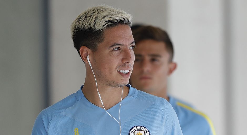 
                <strong>Samir Nasri (Manchester City)</strong><br>
                Linksaußen: Samir Nasri (29), Manchester City - wöchentliches Gehalt: ca. 140.000 Euro.
              