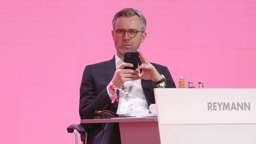 Carsten Reymann, früherer Bundesgeschäftsführer der FDP, entschuldigt sich für die Wortwahl im "D-Day"-Papier.