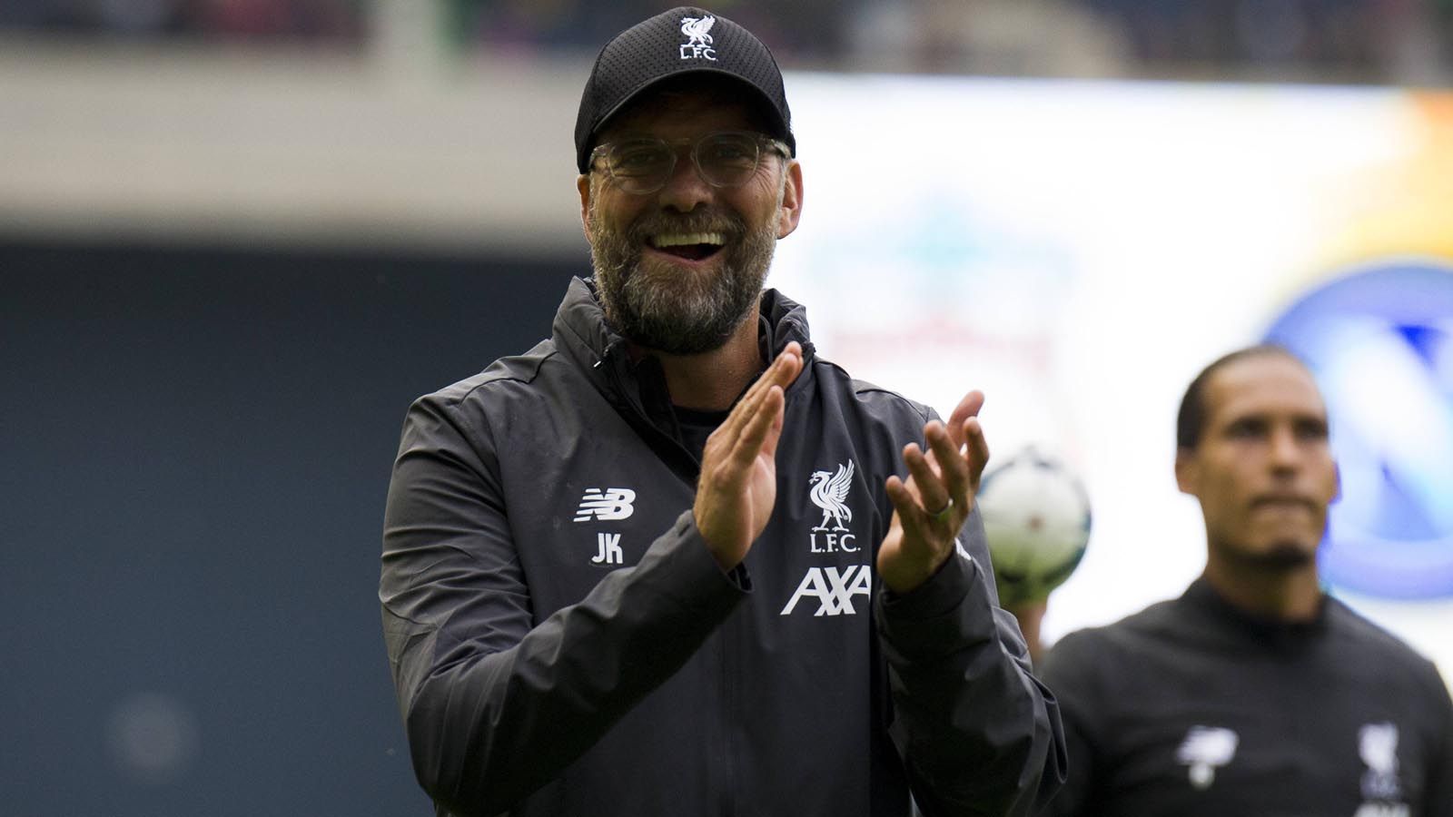 
                <strong>Jürgen Klopp (FC Liverpool)</strong><br>
                "Kloppo" führt den FC Liverpool zum Champions-League-Triumph und wird mit den "Reds" in der Premie League Zweiter, mit nur einer Niederlage und einem Punkt Rückstand auf Manchester City.
              