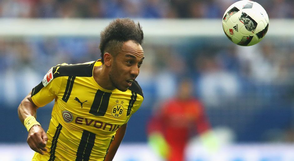 
                <strong>Pierre-Emerick Aubameyang (Von Borussia Dortmund zu Paris Saint-Germain)</strong><br>
                Pierre-Emerick Aubameyang hat sich mit seinen Toren angeblich in die Notizbücher vieler Top-Klubs, wie dem AC Mailand und Paris, geschossen und würde Dortmund bei einem Abgang im Sommer wohl eine Rekordablösesumme bescheren.ran-Prognose: Paris kann Aubameyang ein deutlich besseres Gehalt bieten als der BVB und auch die Titelchancen sind in Paris größer. Zudem ist Paris bereit, für den Gabuner viel Geld in die Hand zu nehmen (wohl rund 60 Millionen Euro) und wird somit auch die BVB-Bosse von einem Wechsel überzeugen. 
              