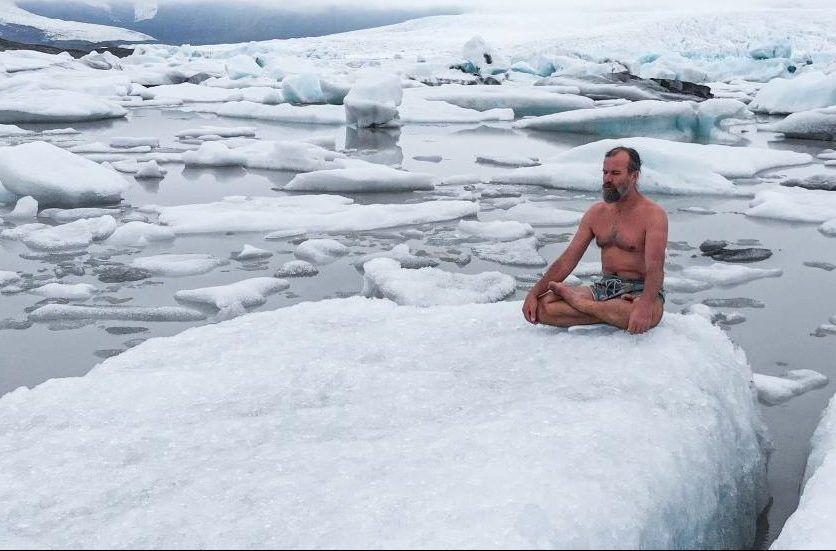 "Wir atmen ungefähr 25.000 Mal am Tag. Mach was draus", ist das Credo von "Iceman" Wim Hof. 