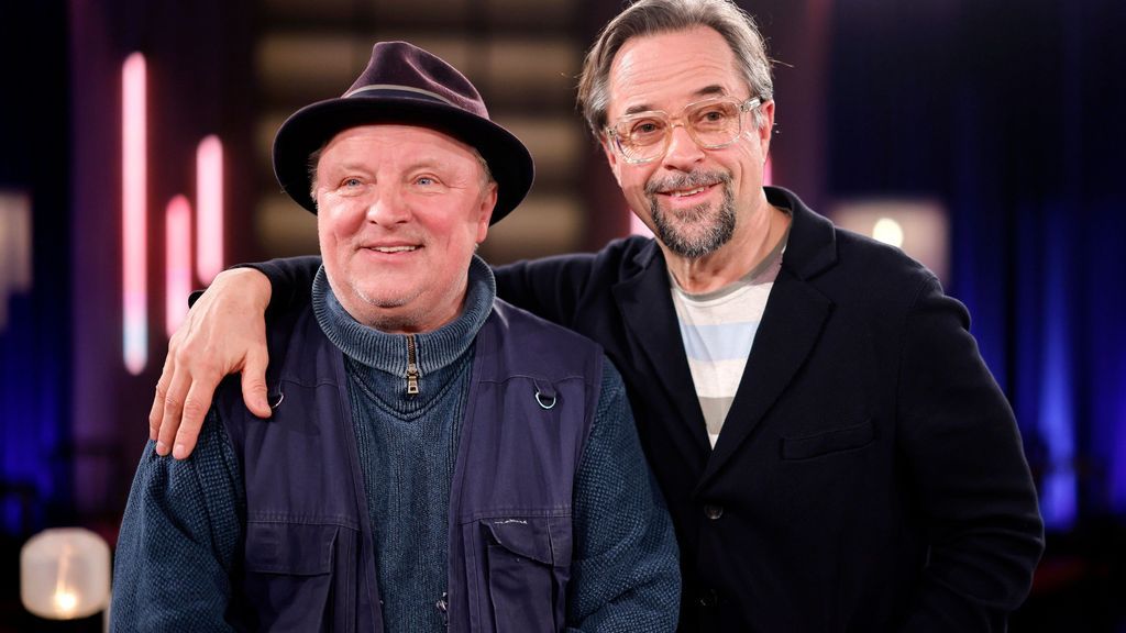 Axel Prahl wird heute 65: So stellen sich Jan Josef Liefers und er ihr "Tatort"-Aus vor