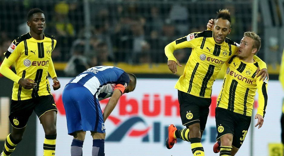 
                <strong>Einzelkritik BVB vs. Hertha 940</strong><br>
                Borussia Dortmund kommt im Heimspiel gegen Hertha BSC nur zu einem 1:1-Unentschieden und muss zwischenzeitlich sogar einem Rückstand hinterherlaufen. ran.de zeigt, welche Spieler beim BVB überzeugten - und welche nicht. Die Einzelkritik.
              