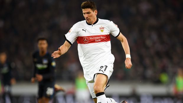 
                <strong>Platz 3 - Mario Gomez</strong><br>
                Bundesliga-Tore: 144Bundesliga-Spiele: 283Alter: 32 JahreIn der Bundesliga aktiv für: VfB Stuttgart, VfL Wolfsburg, FC Bayern München
              