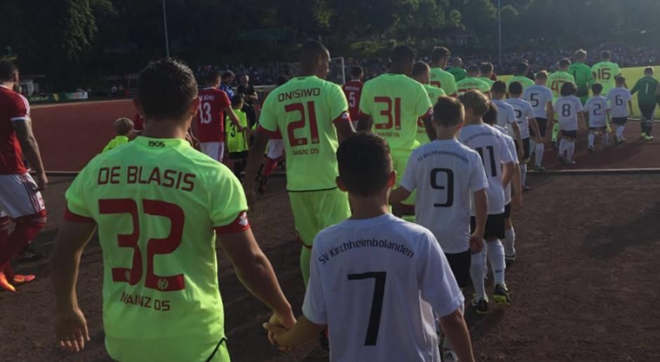 
                <strong>1. FSV Mainz 05</strong><br>
                Der 1. FSV Mainz 05 ist seit dem 29. Juni wieder im Training und bestritt sogar schon das erste Testspiel gegen die SG RWO Alzey - das Team von Coach Martin Schmidt gewann souverän mit 5:0.
              